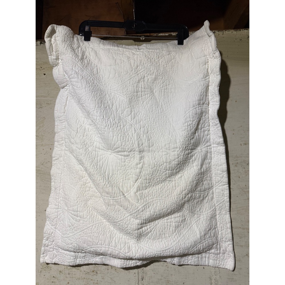 Pottery Barn Ivory Medallion Matelasse Standard Pillow Sham Cotton Portugal